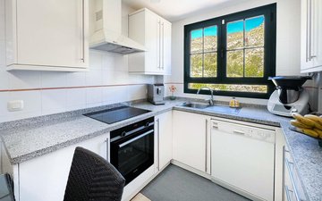Property slide 22