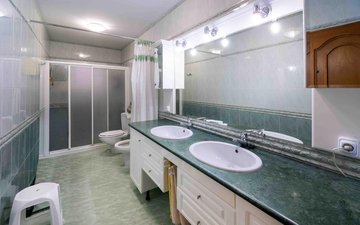 Property slide 20