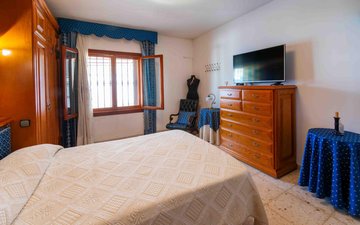 Property slide 24