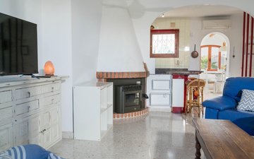 Property slide 16