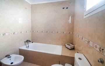 Property slide 20