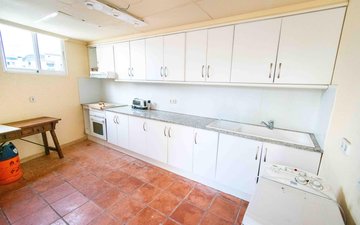 Property slide 25