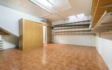 Property slide 22