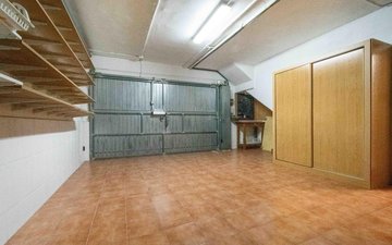 Property slide 23