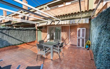 Property slide 28