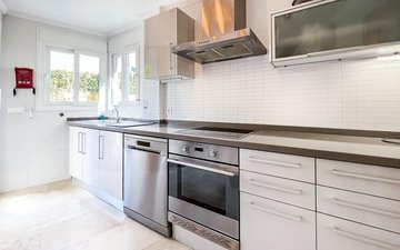 Property slide 19