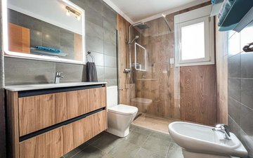 Property slide 38