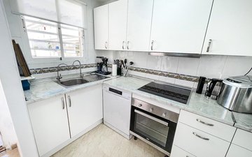 Property slide 10