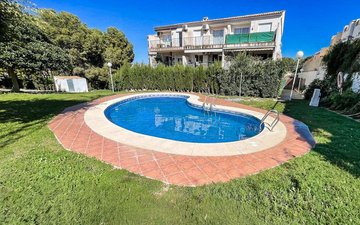 Property slide 19