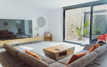 Property slide 49