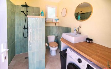Property slide 23