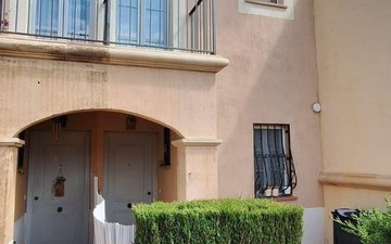 Property slide 22