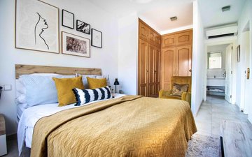 Property slide 16