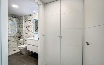 Property slide 31