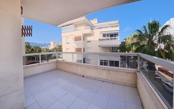 Property slide 21