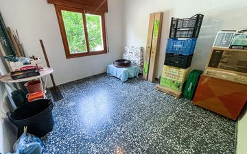Property slide 22