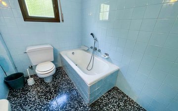 Property slide 24