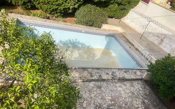 Property slide 38