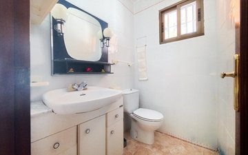 Property slide 14