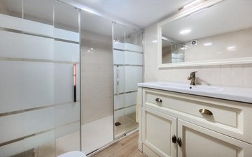 Property slide 35