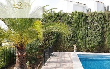 Property slide 17