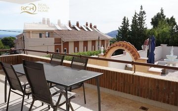 Property slide 46