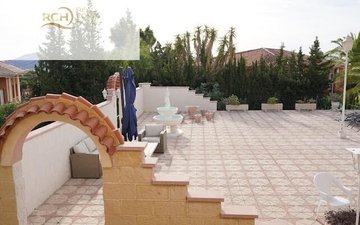 Property slide 48