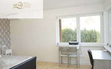 Property slide 9
