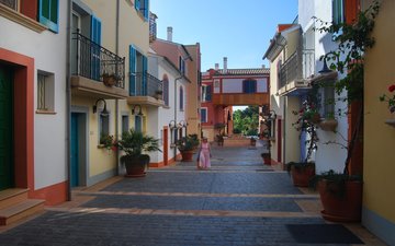 Property slide 10