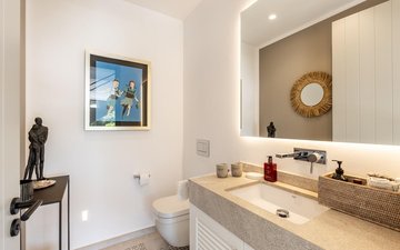 Property slide 22