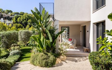 Property slide 33