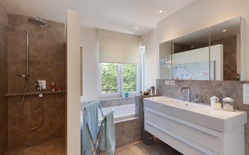 Property slide 21