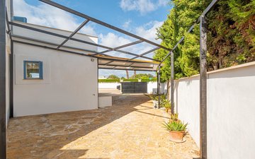Property slide 42