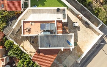 Property slide 47
