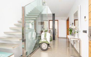 Property slide 20