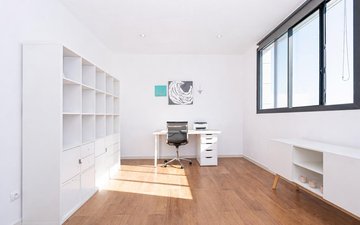 Property slide 24
