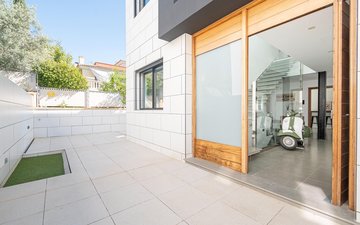 Property slide 42