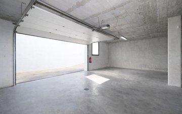 Property slide 44