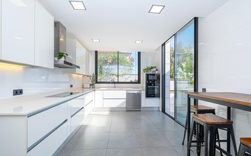 Property slide 6