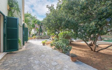 Property slide 33
