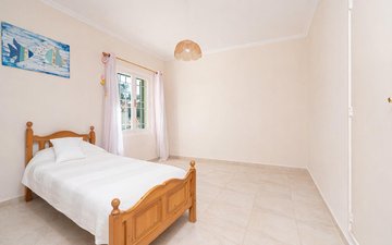 Property slide 47