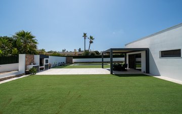 Property slide 16