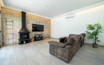 Property slide 30