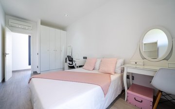 Property slide 42