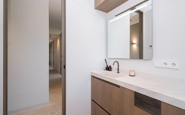 Property slide 40