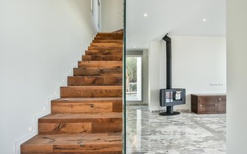 Property slide 44
