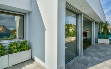 Property slide 52