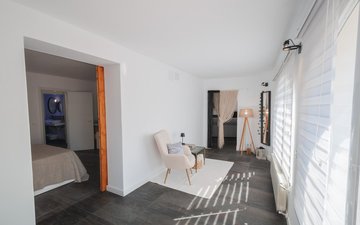 Property slide 21