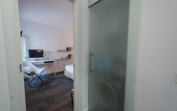 Property slide 25