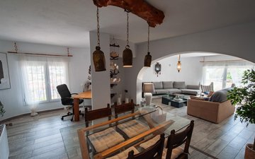 Property slide 36